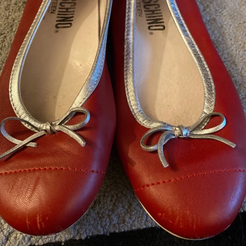 Moschino Red Ballet Flats with Silver Trim